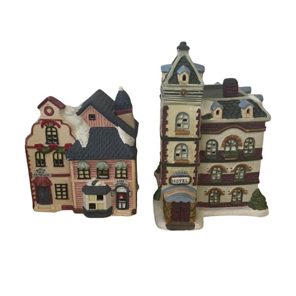 Grandeur Noel Snow Flake Village Hotel and Jeweler Christmas Hand Painted 1994 - Picture 2 of 14